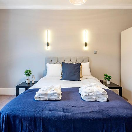 Large 1 Bedroom In Center Of London 3 Exterior photo
