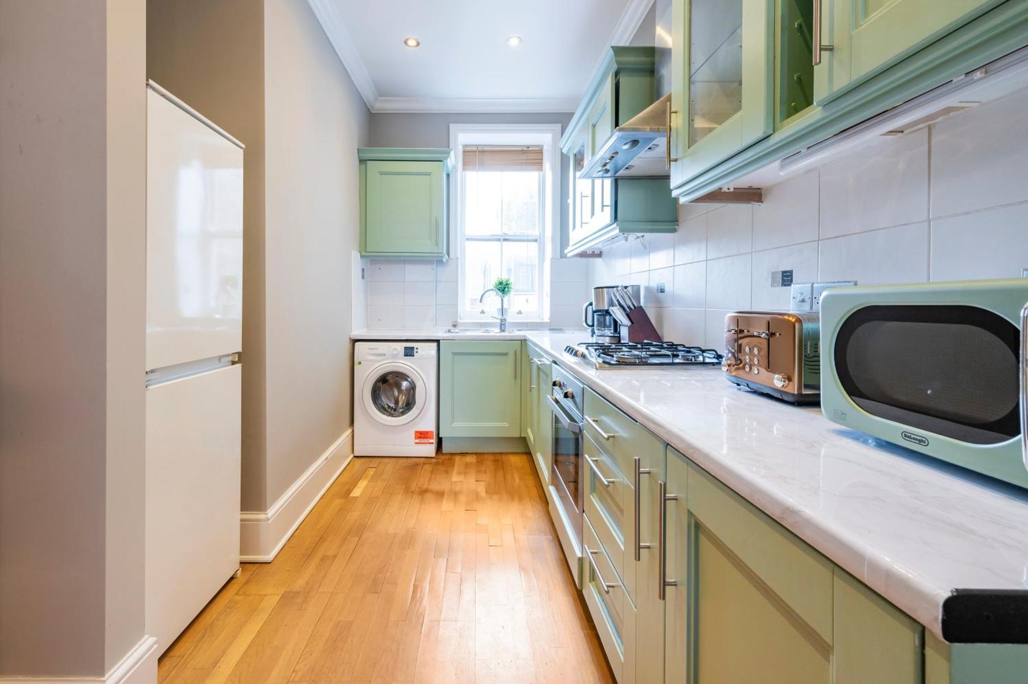Large 1 Bedroom In Center Of London 3 Exterior photo