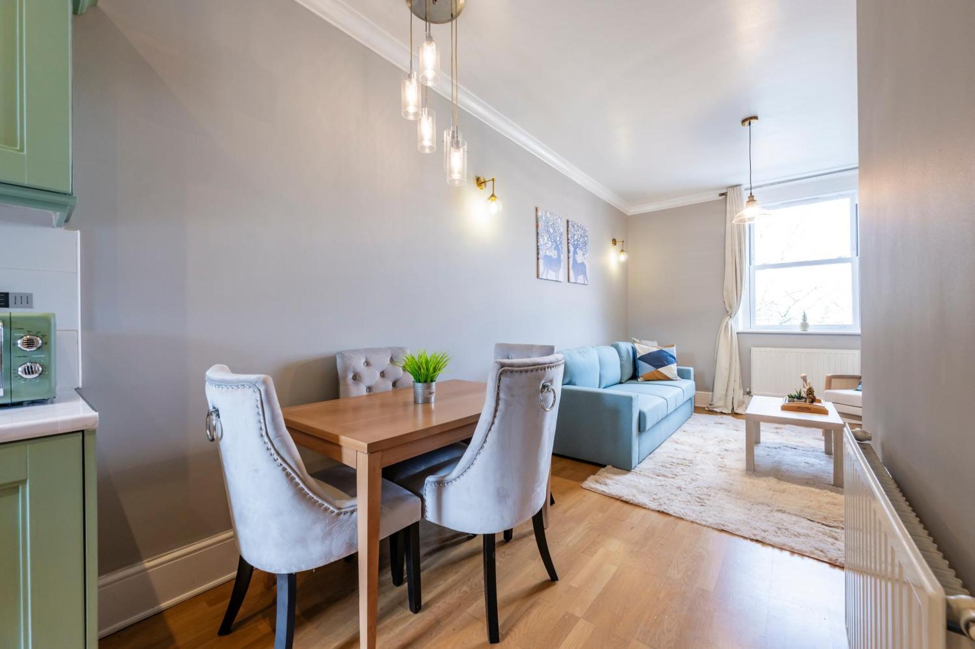 Large 1 Bedroom In Center Of London 3 Exterior photo