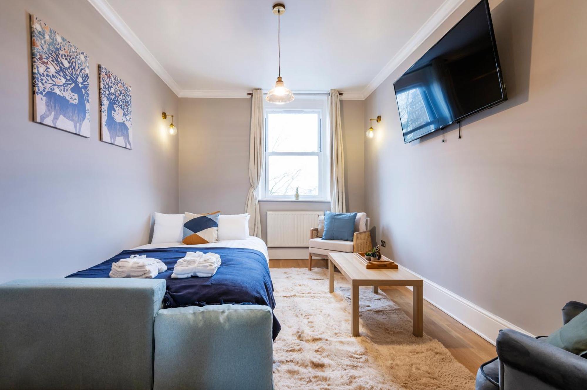 Large 1 Bedroom In Center Of London 3 Exterior photo